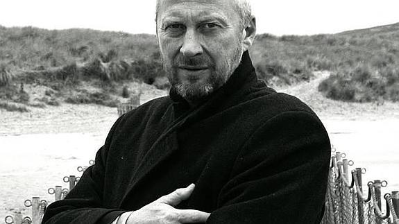 Colin Vearncombe, conocido musicalmente como Black.