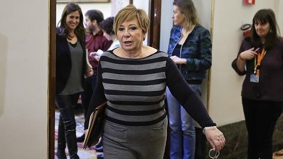 La vicepresidenta primera de la Mesa del Congreso, Celia Villalobos.