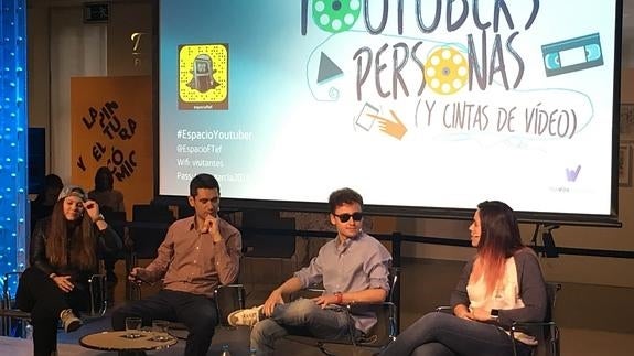 Tres de los 'snapchatters' más populares hablan de la red social.