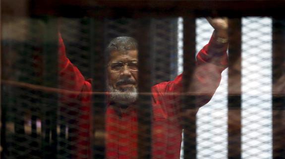 Mursi, condenado de nuevo a cadena perpetua