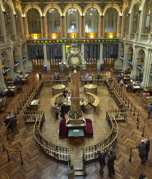 Vista interior de la Bolsa de Madrid.