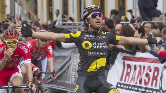 Bryan Coquard se impone al esprint. 