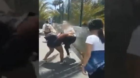 Agreden a una menor en Tenerife a la salida del instituto