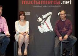 Tres actores de la serie ‘Amar en tiempos revueltos’ participan en un encuentro en Salamanca