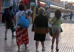 Los ‘trenes playeros’ unirán en julio y agosto Castilla y León y el Cantábrico