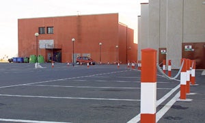 Aparcamiento del polígono industrial de Tudela, en Navarra, donde Falces fue agredido. / Fermín Pérez.