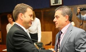Carlos López Riesco es reelegido alcalde con los votos de IAP, el partido de Ismael Álvarez