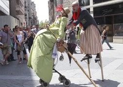 Unos kilos de cultura en la bolsa de la compra