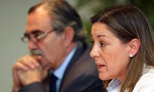 María Isabel de Blas y Juan Carlos Gonzalo durante la rueda de prensa. / ICAL