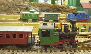 Una locomotora de Campsa se incorpora a la colección de la exposición ferroviaria