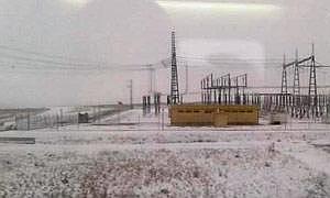 El tren no ha podido recuperar el tiempo por las fuertes nevadas caídas en Guadarrama./ El Norte