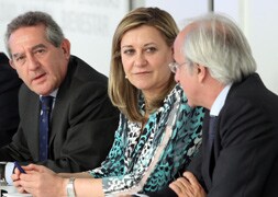 Pilar del Olmo durante la reunión en la sede del PP nacional sobre financiación autonómica / ICAL