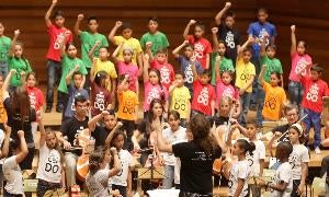 La orquesta In Crescendo, dirigida por Payen. / H. SASTRE