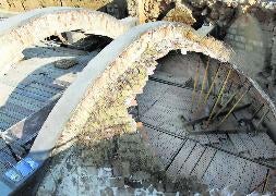 Aspecto de la cubierta de madera laminada y acabado en cobre que se instala en la iglesia / Brágimo - ICAL