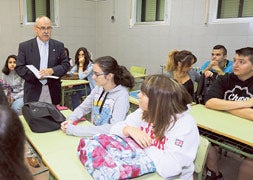 El bachillerato de excelencia en el IES La Merced cae por falta de alumnos