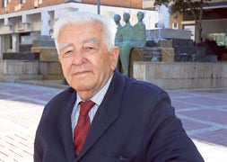 Félix Calvo Casasola: «Nunca he sido político, sino un alcalde de pueblo, de mi pueblo»