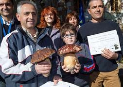 Un vecino de Espejón, ganador del concurso 'El Miguelón de Soria' por un boletus de 1,3 kilos
