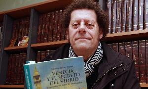 Eduardo Juárez Valero, durante la entrevista. / R. Blanco