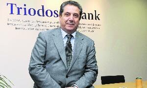 Joan Antoni Melé, en un momento de la entrevista en la sede de Triodos en Valladolid. / Ricardo Otazo