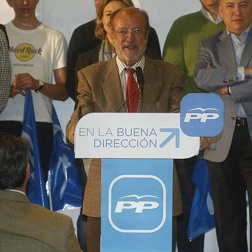Javier León de la Riva, en el cierre de la campaña electoral del PP en las elecciones europeas en Valladolid.