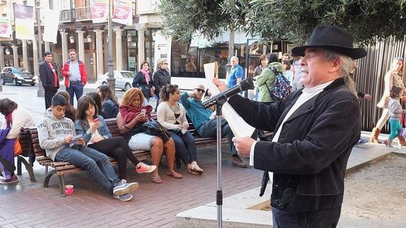 José Cantero durante el pregón del festival.