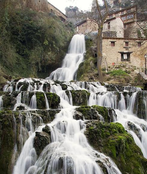 Cascada de Orbaneja del Castillo.