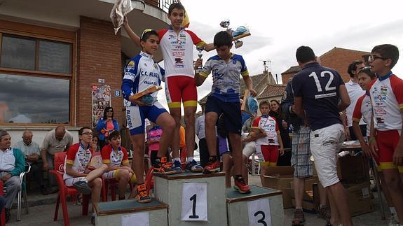 Podio de una de las categorías.