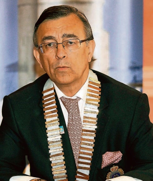 José Ramón Echevarría: «Mucha gente aún no sabe de la labor de los rotarios»