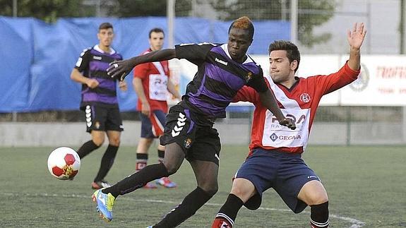 Partido del Trofeo Diputación de 2013 entre el Villa de Simancas y el Promesas.