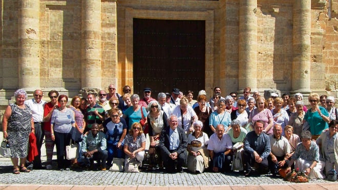 Una nutrida representación de misioneros y sus familiares celebraron el pasado domingo el Día del Misionero Diocesano.