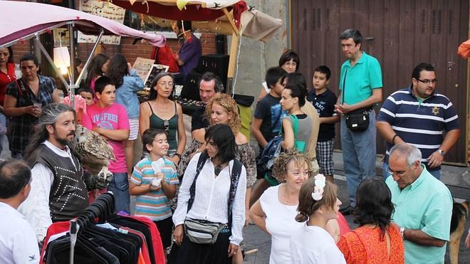 Numeroso público acudió a la inauguración del mercado medieval de Simancas Javier Hernando