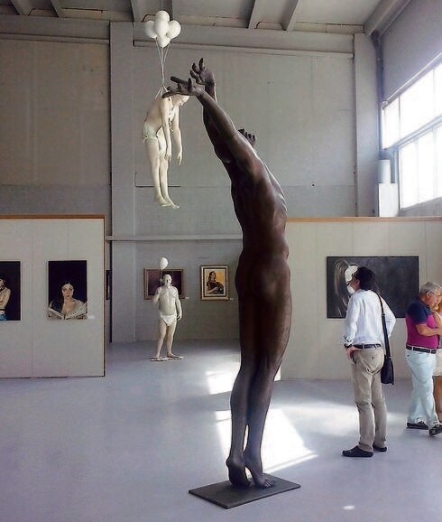 Las esculturas de José Manuel Belmonte se exponen en el edificio OpenHouse.