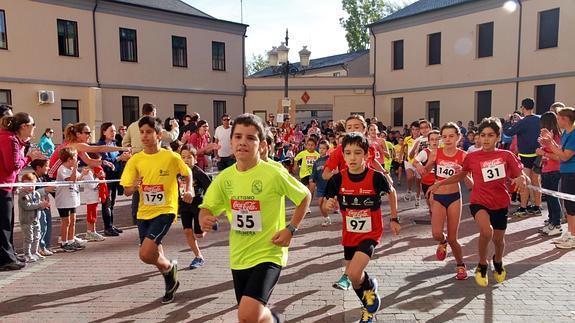 Momento de la salida de una de las carreras de menores. 