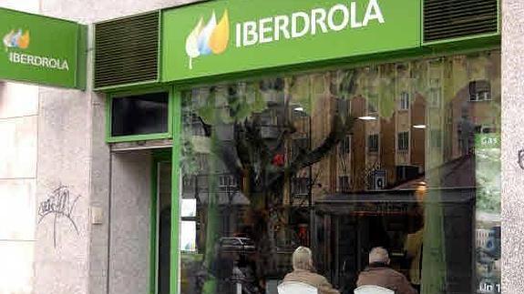 Punto de atención en el paseo de Zorrilla.