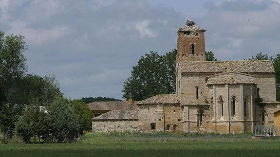 Iglesia y monasterio de Santa Cruz de la Zarza, en Ribas de Campos.