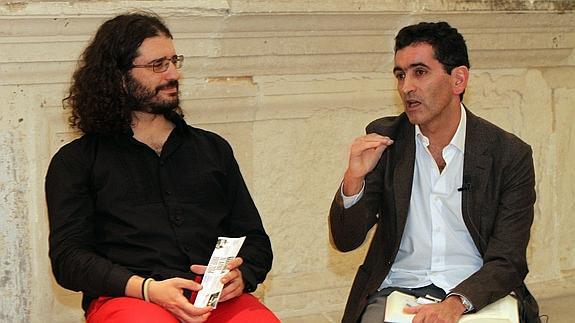 Carlos Rod y Juan Antonio Mayorga, en el auditorio del Museo Esteban Vicente. 