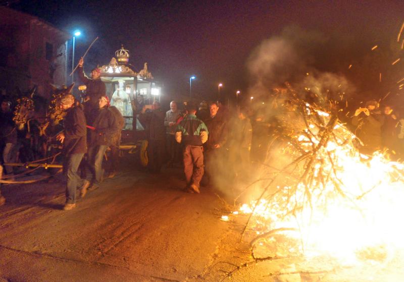 Pasada edición de la bajada de la Virgen de los Pegotes. 