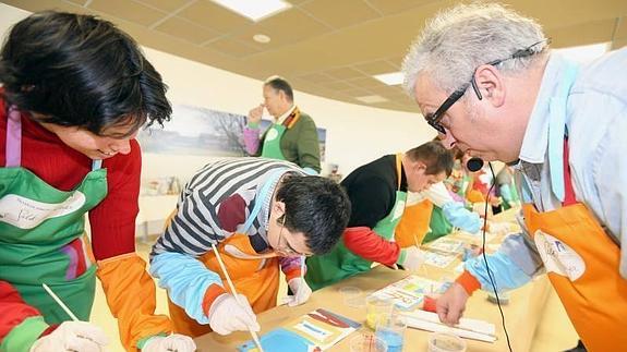 Taller de dibujo con Leo Harlem. 