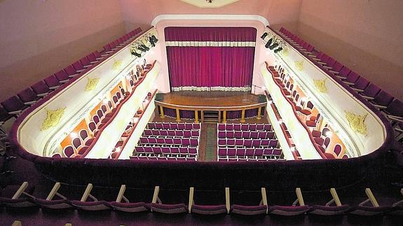 Interior del teatro Sarabia de Carrión de los Condes. 