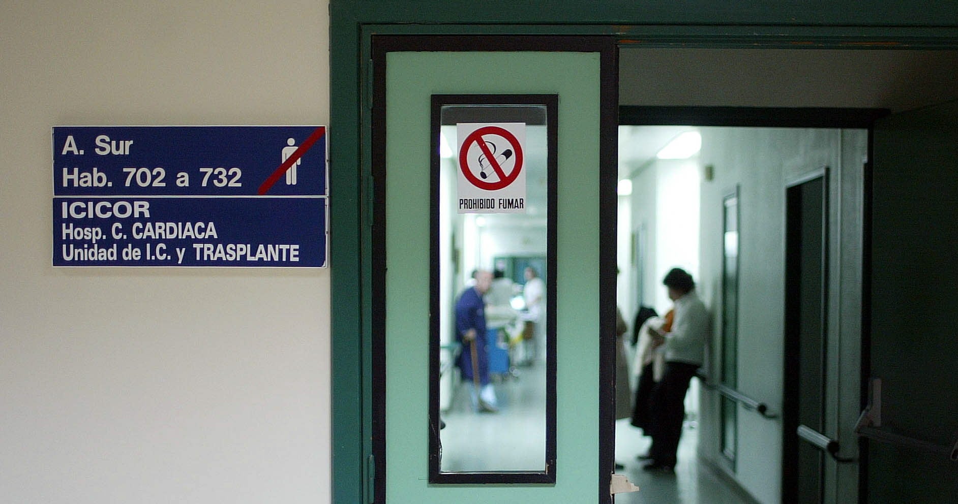 Entrada a la unidad de trasplante del Hospital Clínico de Valladoli. 