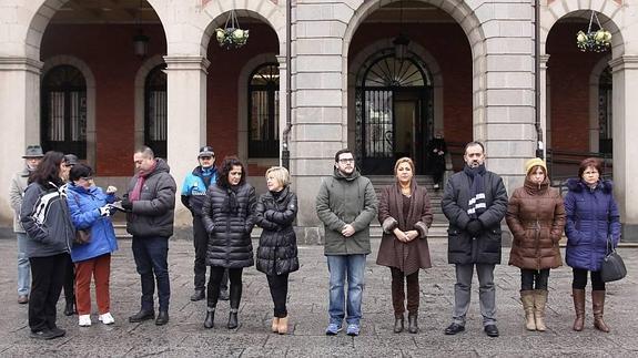 Concentración de repulsa en la Plaza Mayor de Zamora.