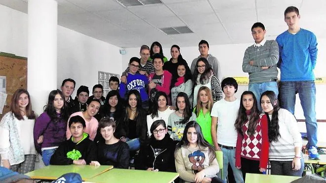 Alumnos de cuarto de Secundaria del instituto Las Batuecas, en La Alberca, que participan en el Concurso de Ortografía Abadengo. 