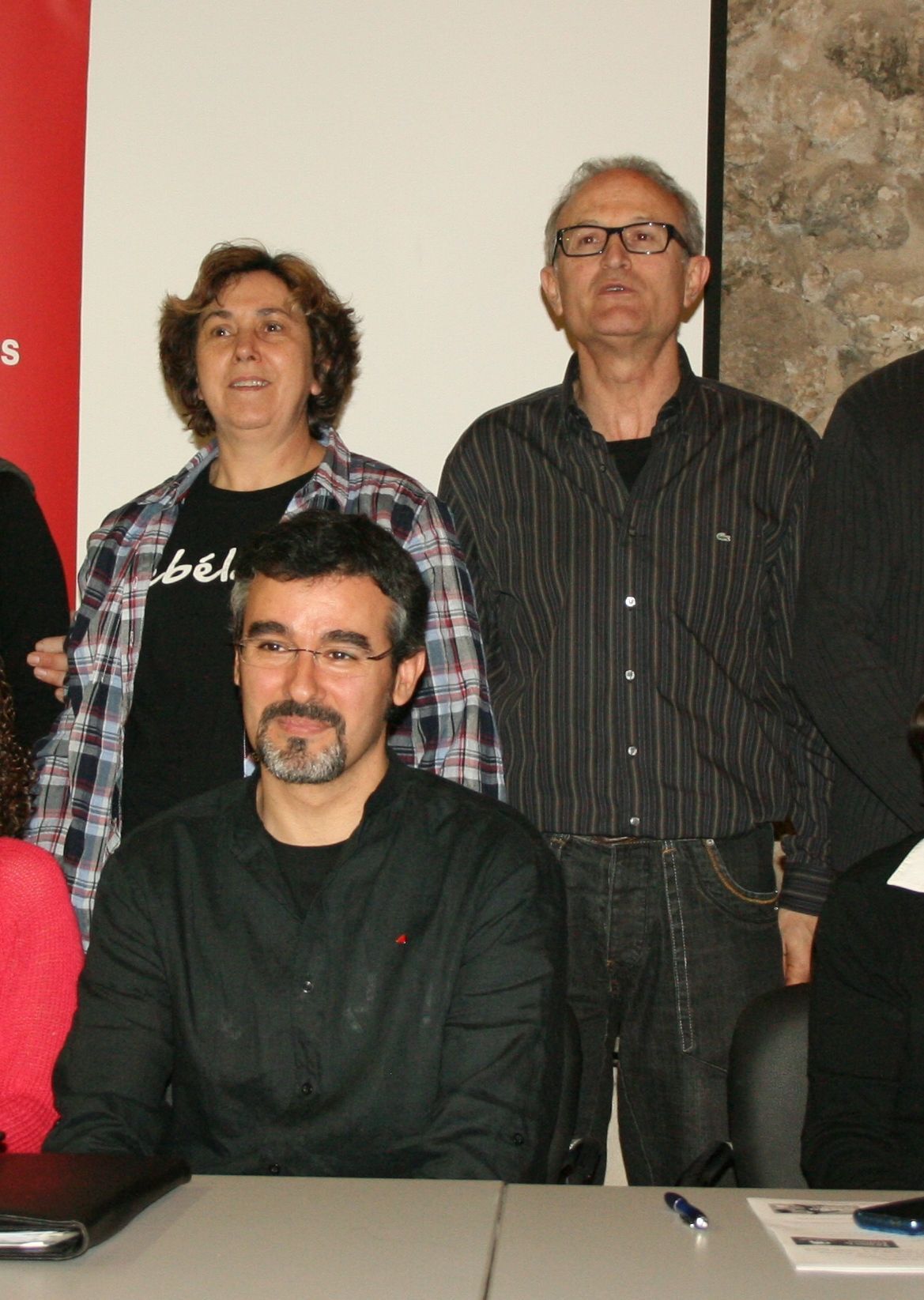 Miguel Ángel  González, Monserrat Sanz y Alberto Castaño (sentado). 