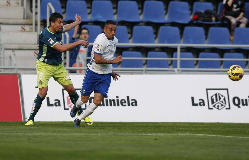 El Pucela cae con diez en Tenerife
