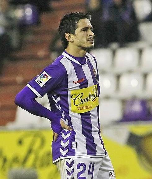 Rubi cita a 19 jugadores para viajar a Sevilla