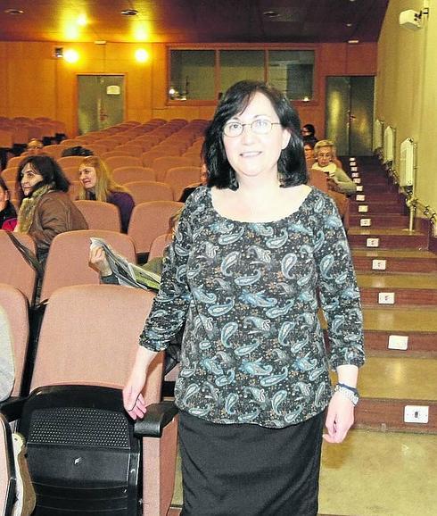 Soledad Luque, antes de iniciar la conferencia.