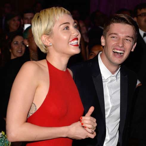 Patrick Schwarzeneggeer y Miley Cyrus