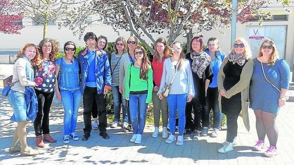 Estudiantes noruegos, en su visita a la Facultad de Educación.