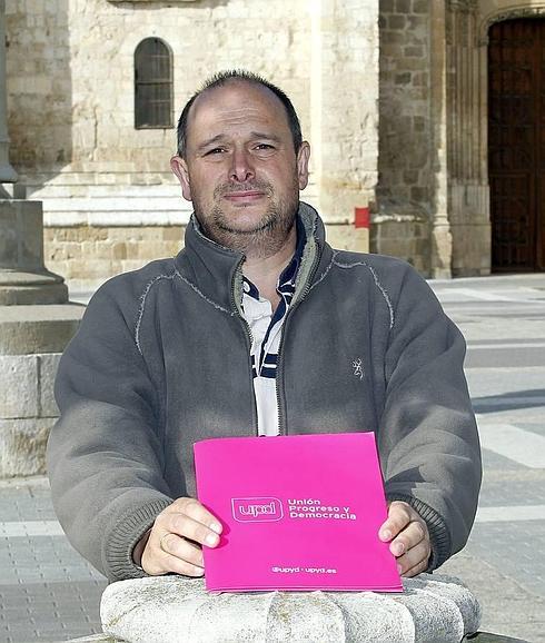 Julio César Pérez Carrillo opta a la Alcaldía de Palencia por UPyD.