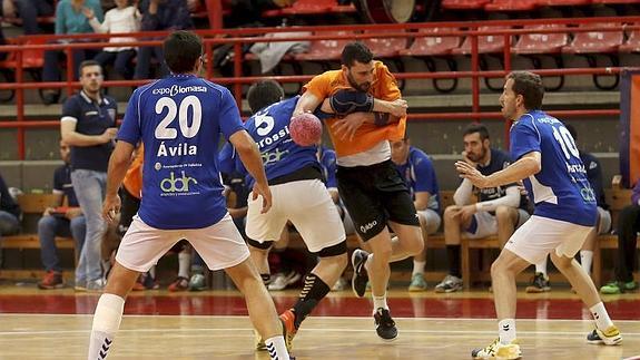 El Atlético impone su solidez